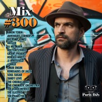Paris_DJs_Soundsystem-Mix_300_b